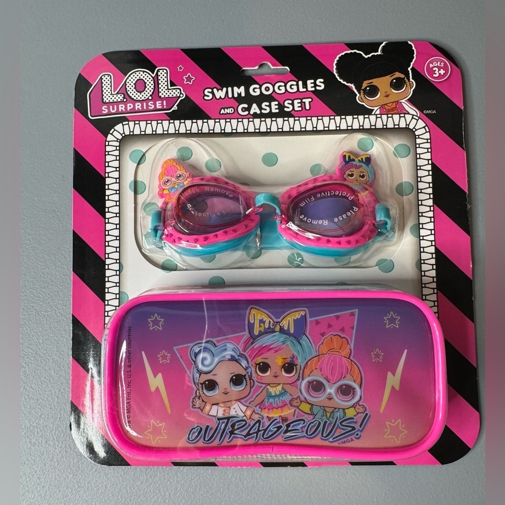 L.O.L. Surprise! Pink & Teal Swim Goggles with Pink Character outrageous Case